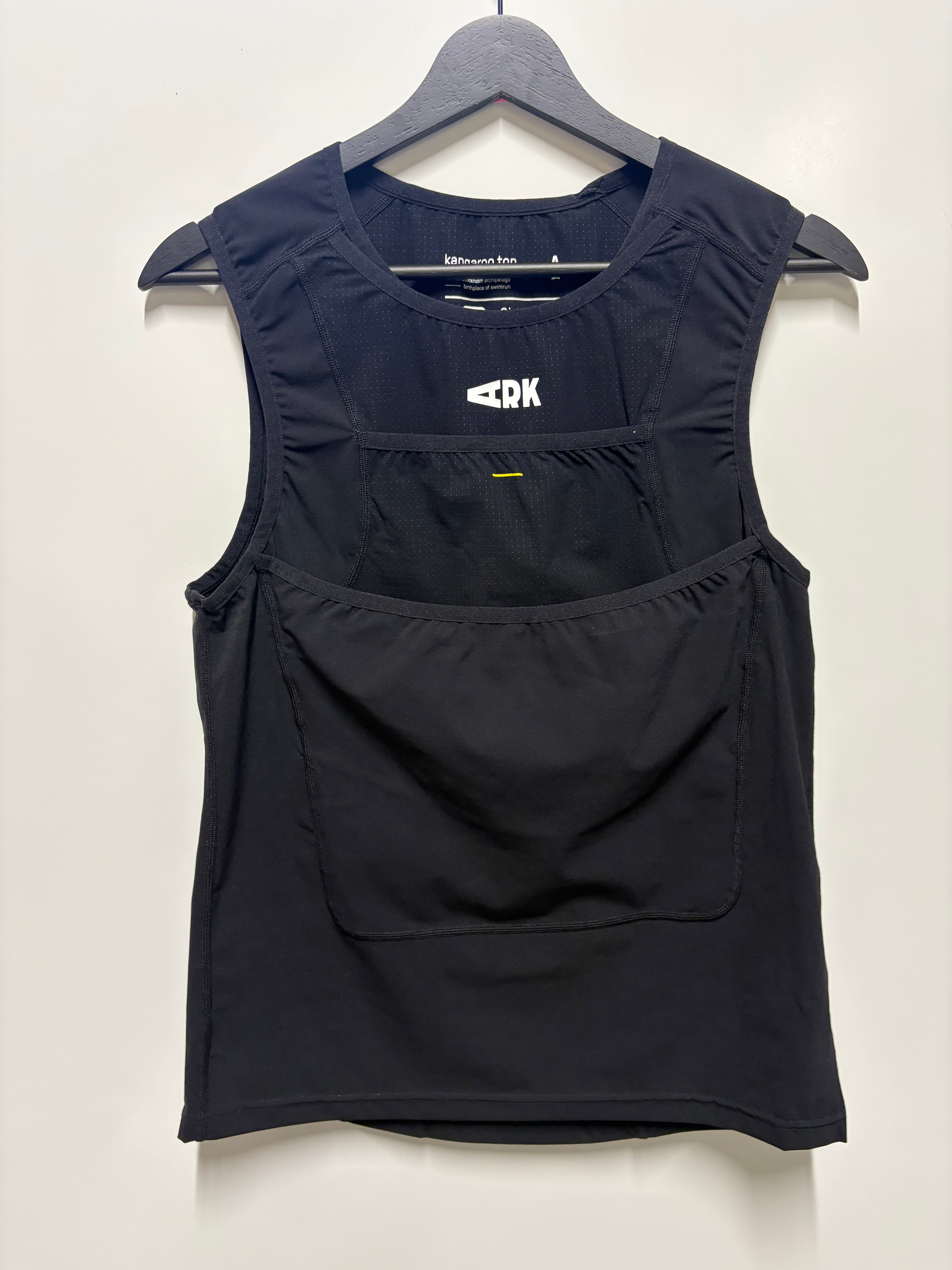 Product photo of Re:mark Women’s ARK Kangaroo Top™ PREMIUM