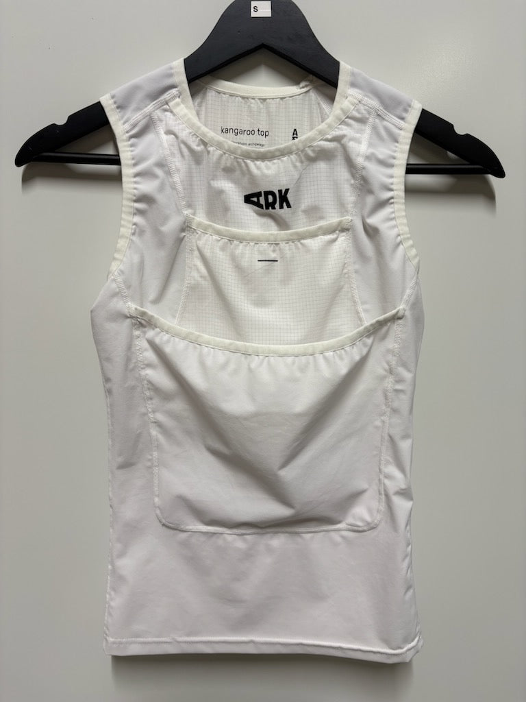 Product photo of Re:mark Women’s ARK Kangaroo Top™ White PREMIUM