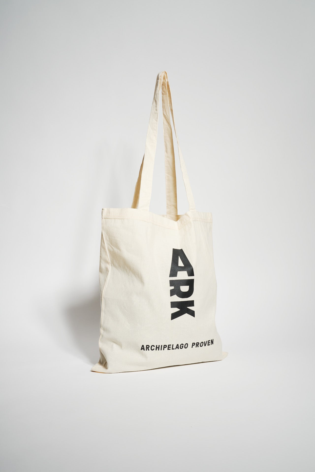 Product photo of Tote Bag Off-white